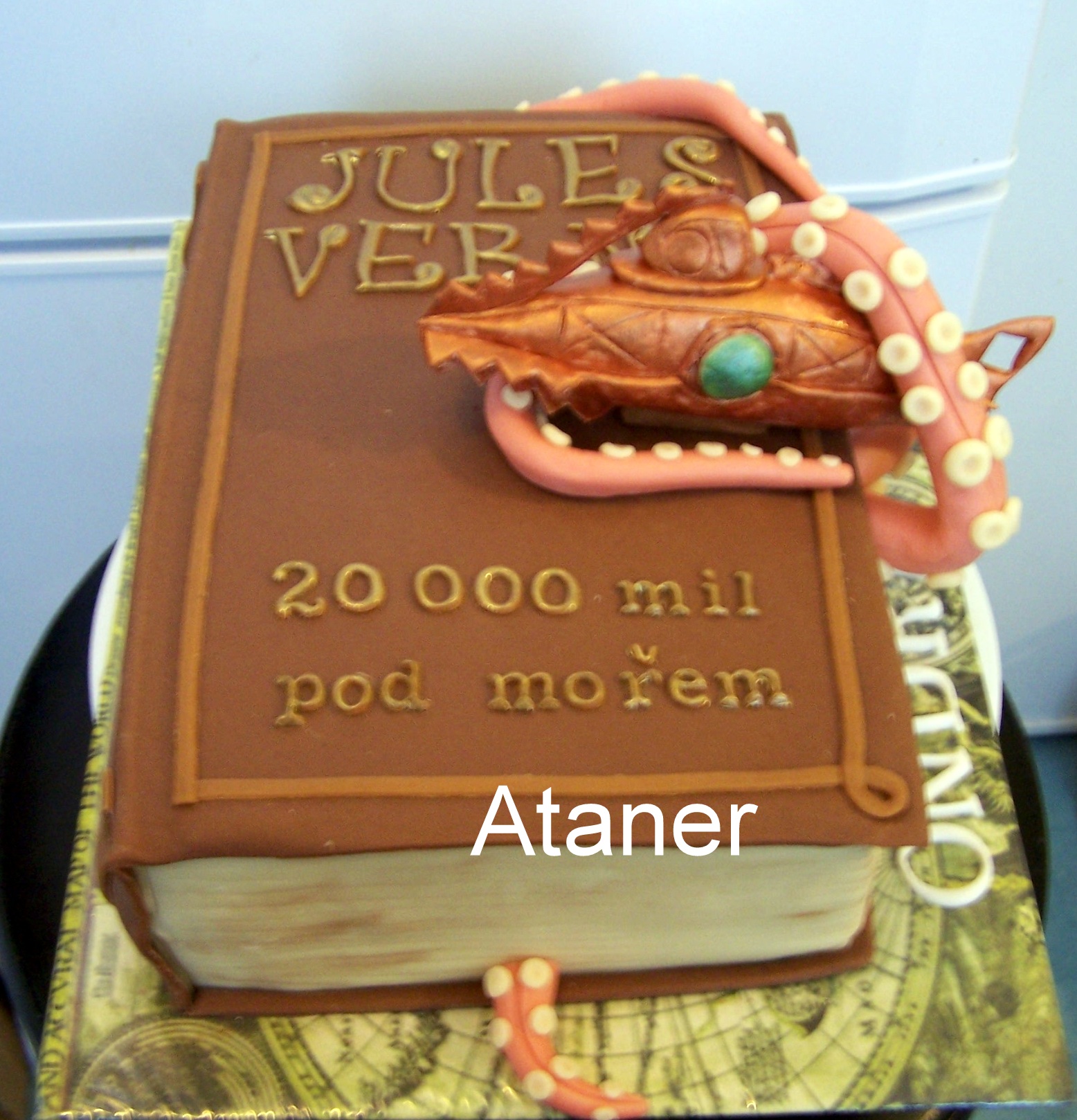 kniha 20 000 mil pod mořem 2